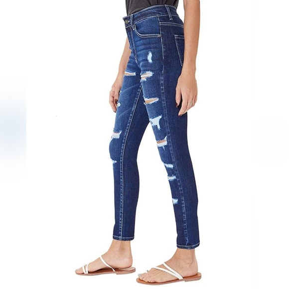 KanCan Curvy High Rise Skinny Jeans NWT - Picture 3 of 12